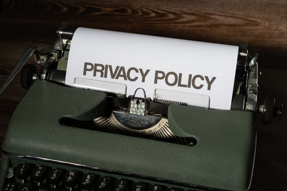 document with privacy policy - Swinger party invites